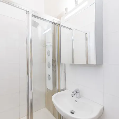 Veeve - Characterful Bastille Hideaway *
